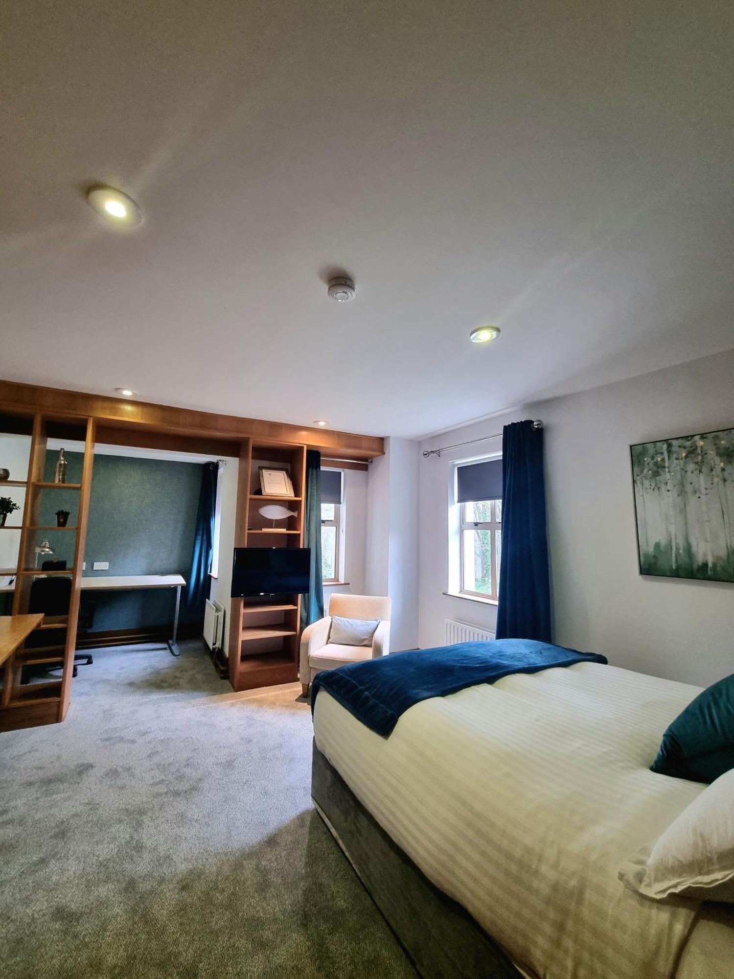 Brennan Court Guest Accommodation Limerick Junction 外观 照片